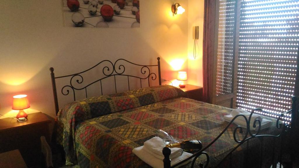 Hotel California ميلاتسو المظهر الخارجي الصورة